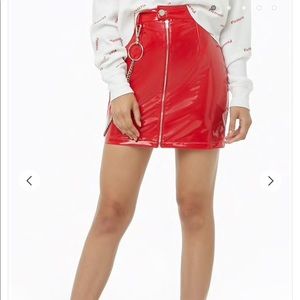 Forever 21 Red Chain-Accent Vinyl Mini Skirt S New